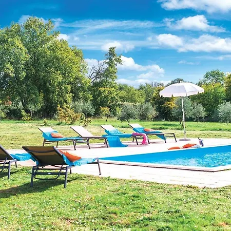 Villa Maslina *