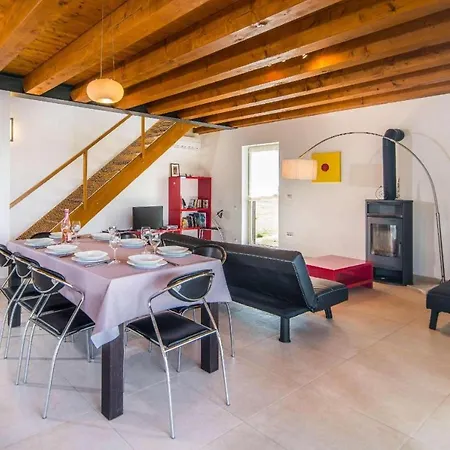Maslina Villa *
